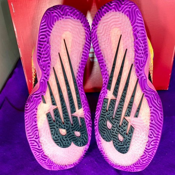 New Balance Two WXY Dejounte Murray Personal Journey Sz. 10 NIB BB2WXYOM Rare - Picture 6 of 12